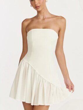 Showpo Calla Mini Dress, Strapless Asymmetric, White, Size 8 *NWT*